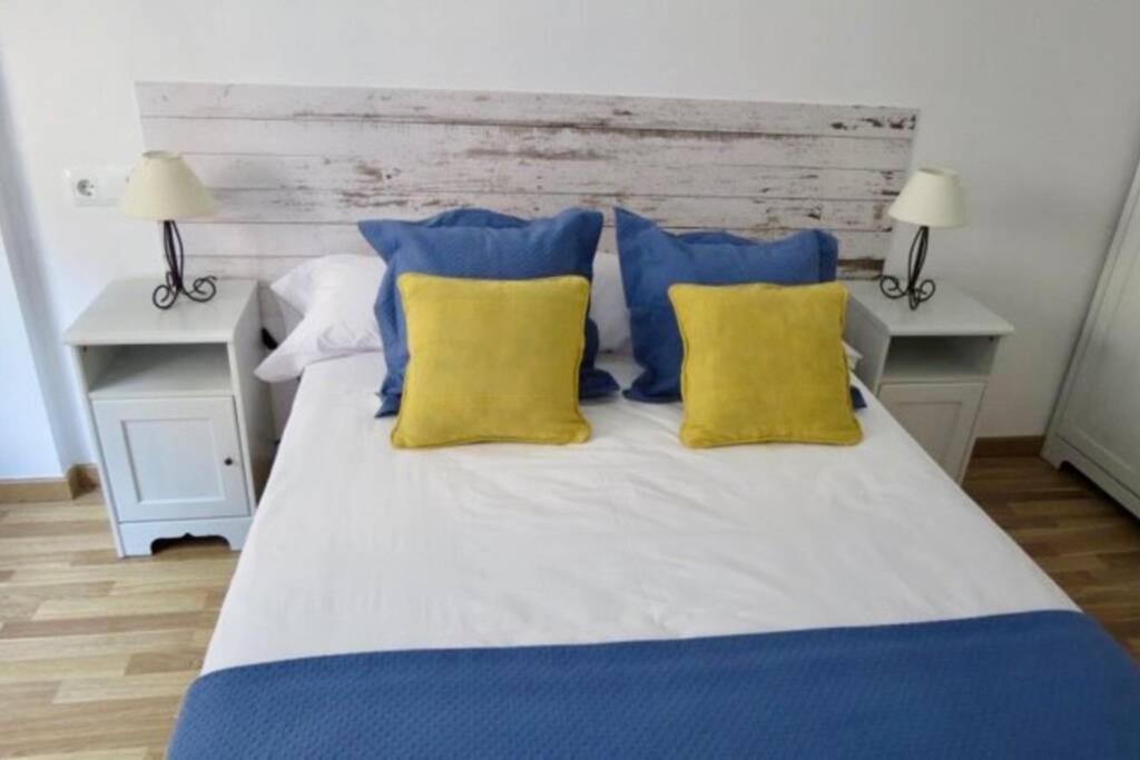 Apartamento Siente Sobrarbe En Ainsa Bagian luar foto